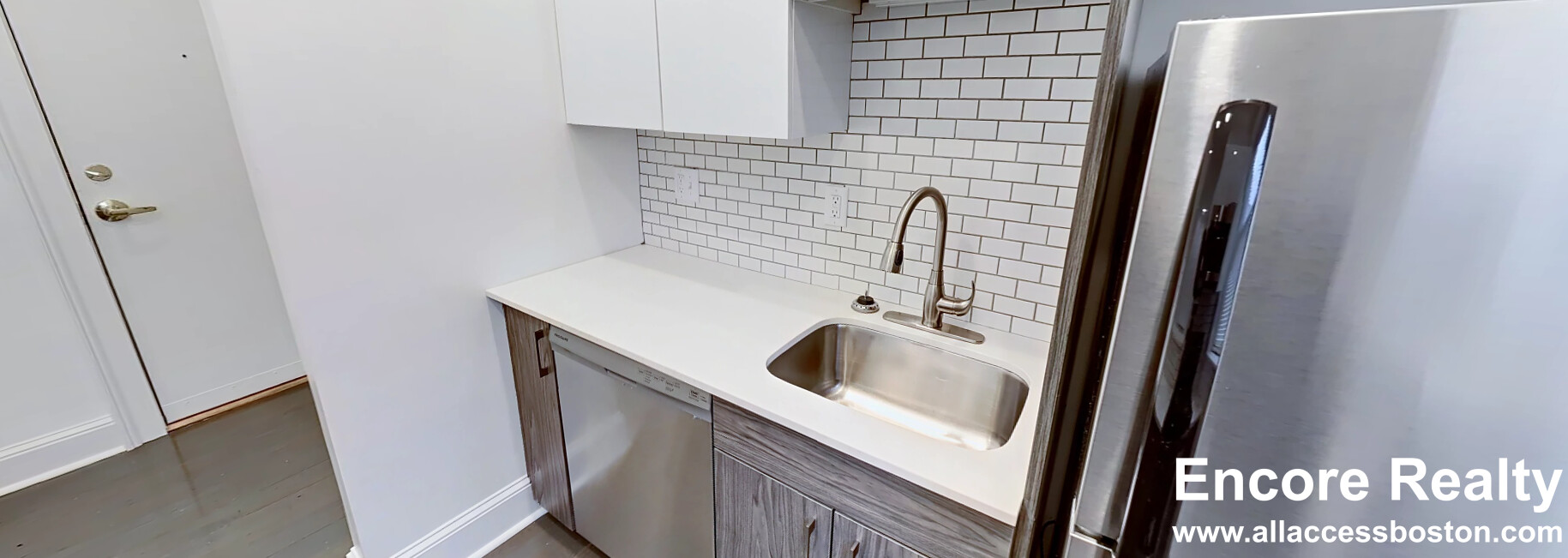 98 Queensberry St, Fenway