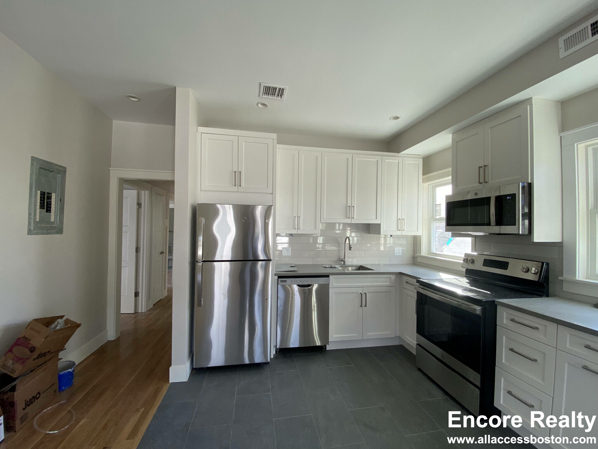 70 Spring St, East Cambridge