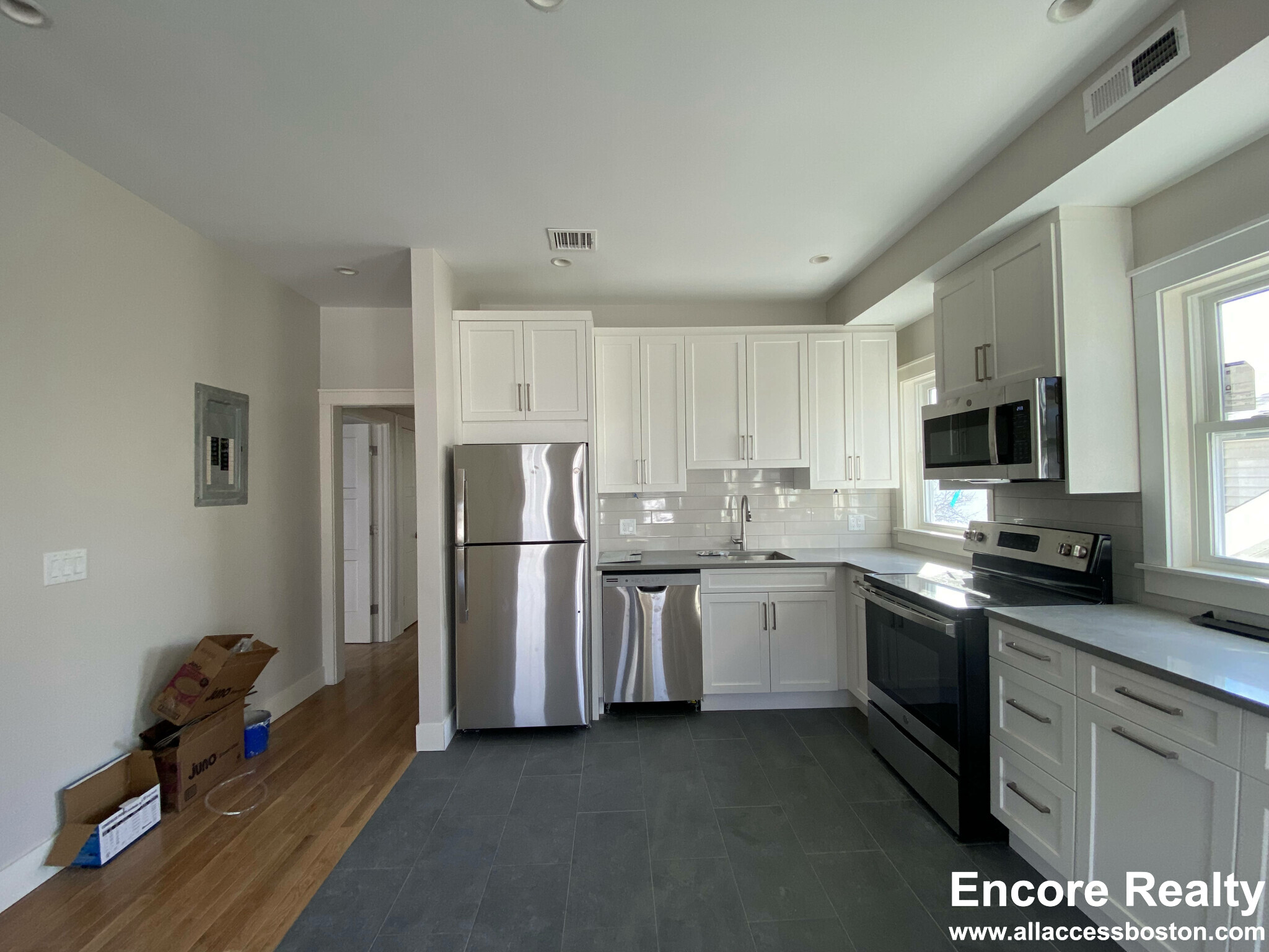 70 Spring St, East Cambridge