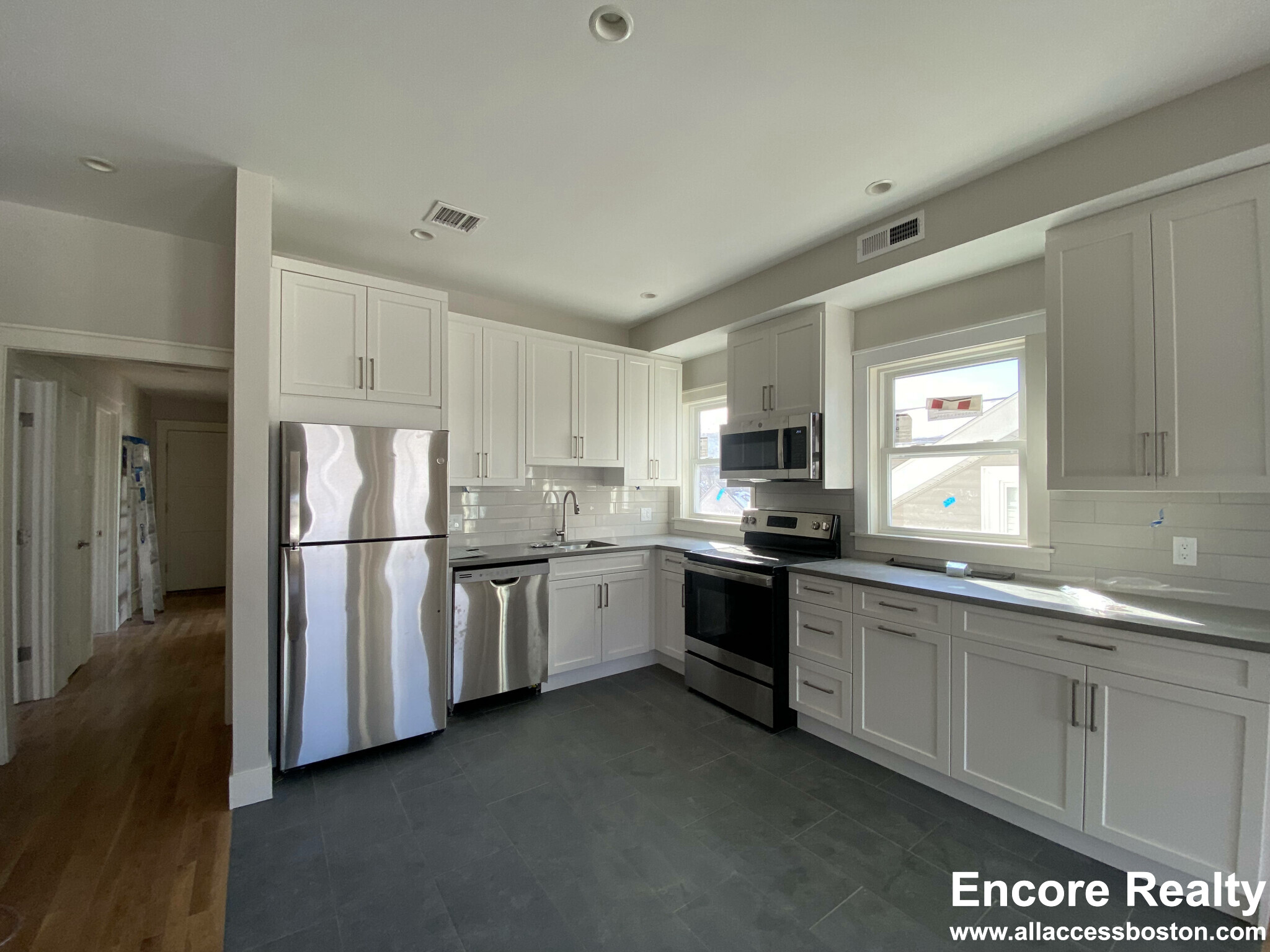 70 Spring St, East Cambridge