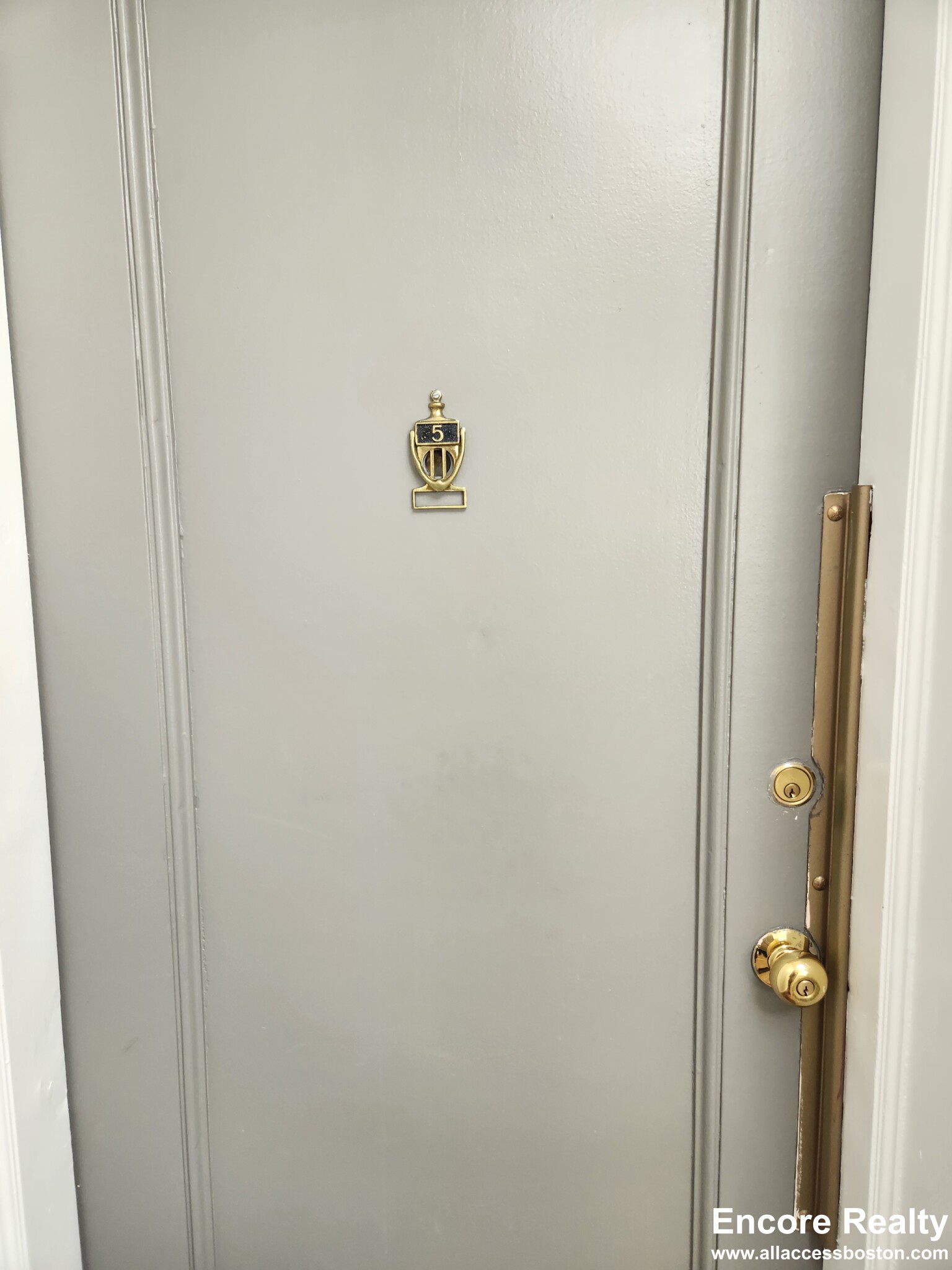 89 Longwood Ave, Coolidge Corner