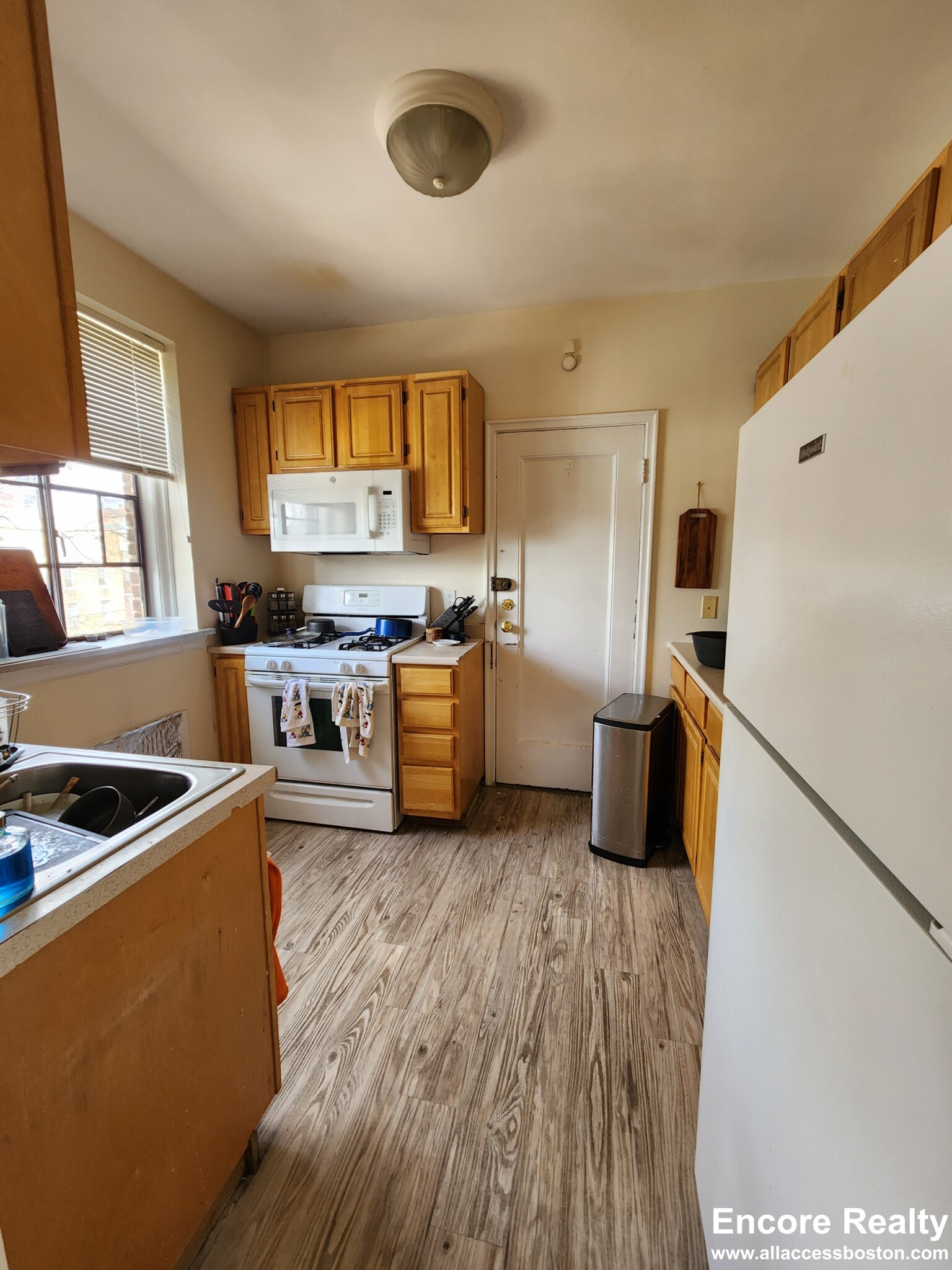 89 Longwood Ave, Coolidge Corner