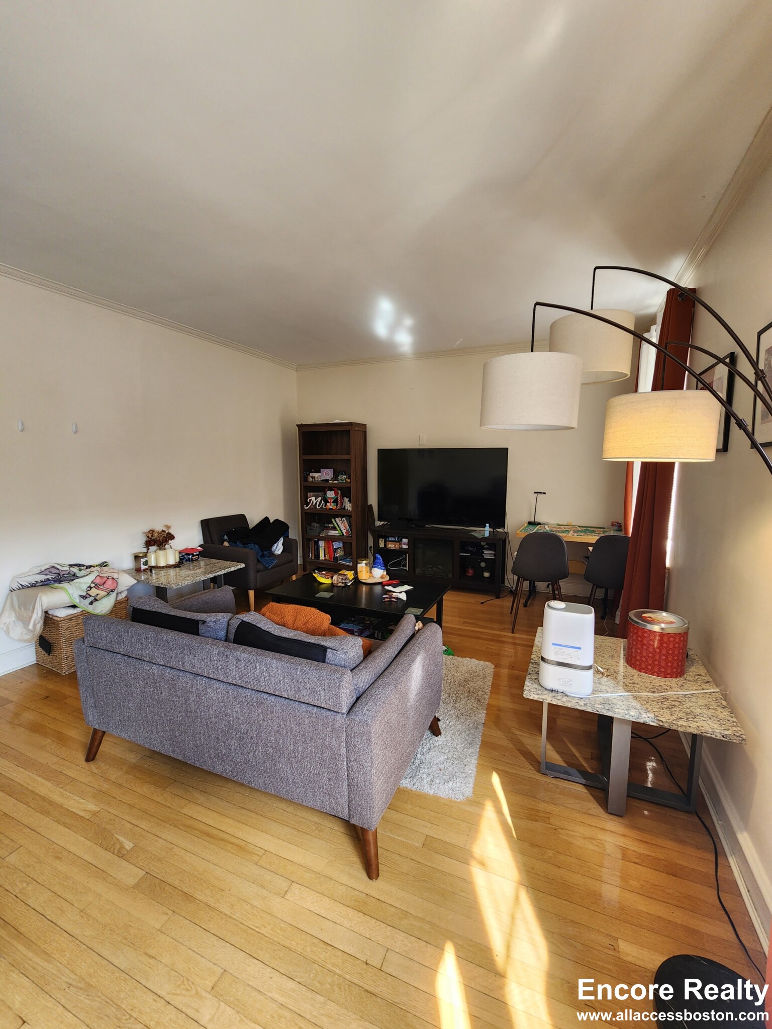 89 Longwood Ave, Coolidge Corner