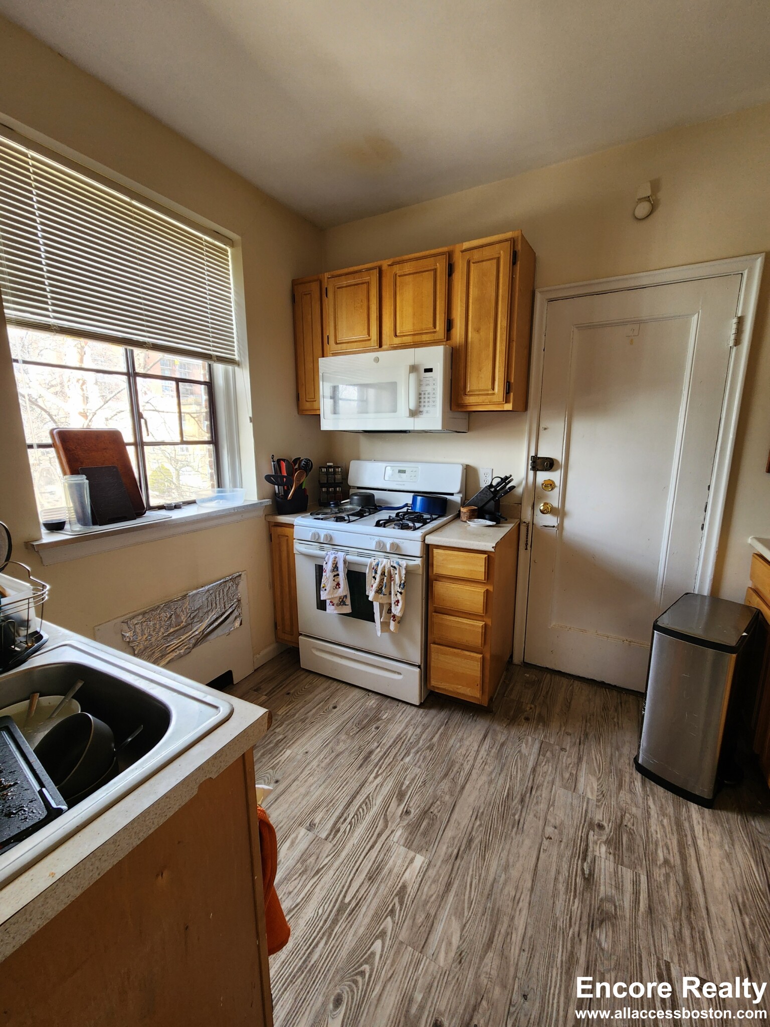 89 Longwood Ave, Coolidge Corner