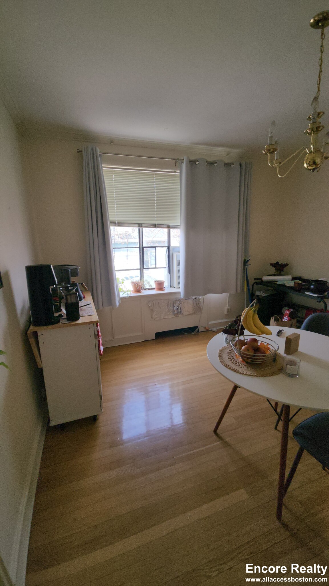 89 Longwood Ave, Coolidge Corner