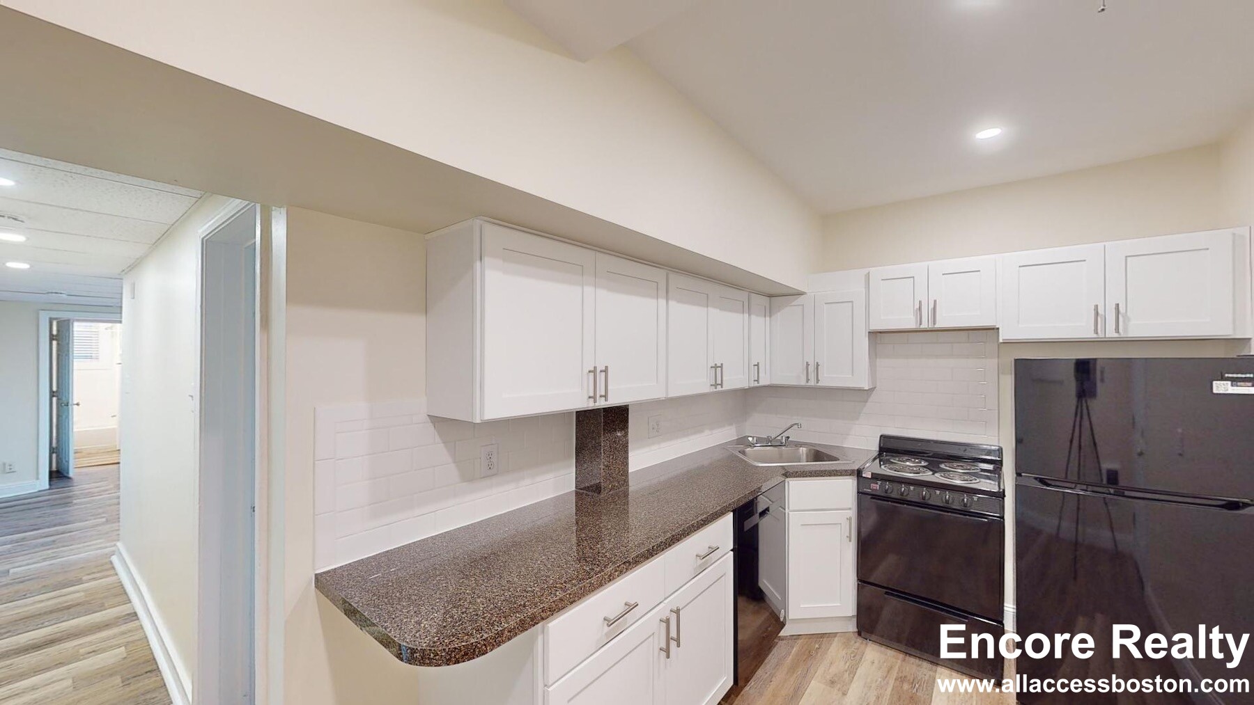 1632 Commonwealth Ave, Brighton