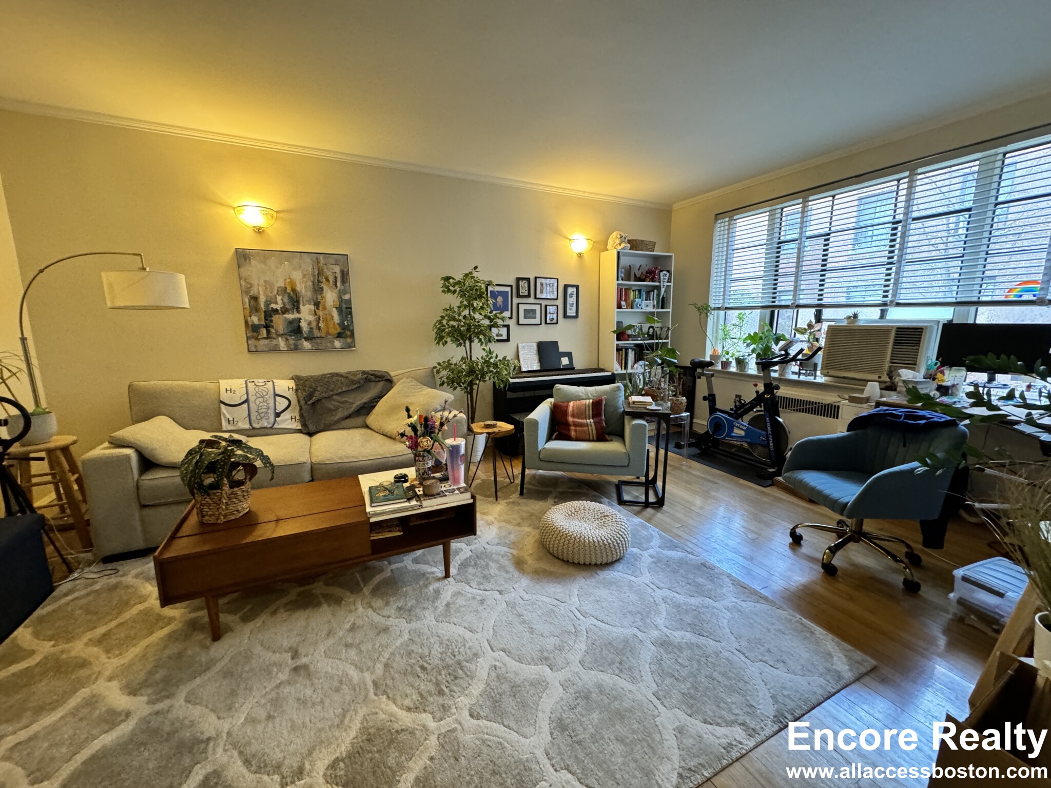 91 Longwood Ave, Coolidge Corner