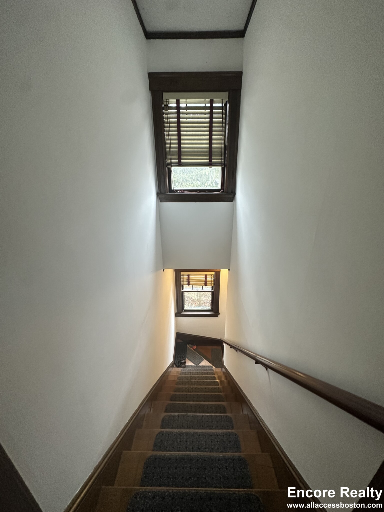 23 Curtis St, Medford