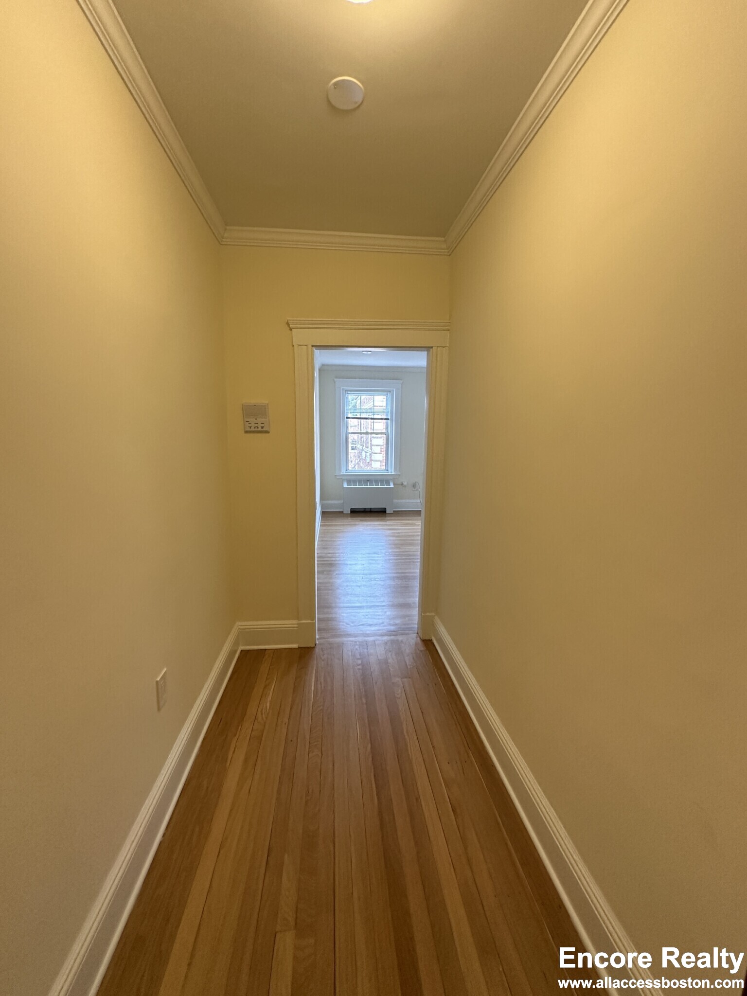 22 Chauncy St, Neighborhood Nine