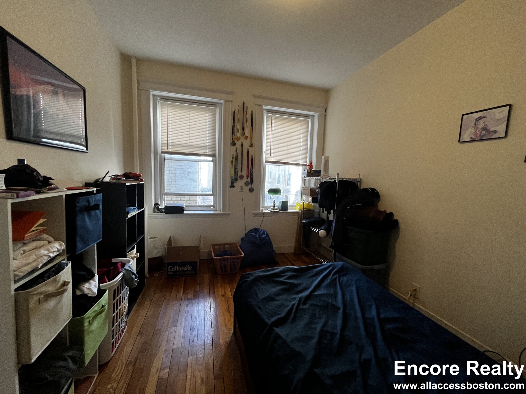 1637 Commonwealth Ave, Brighton