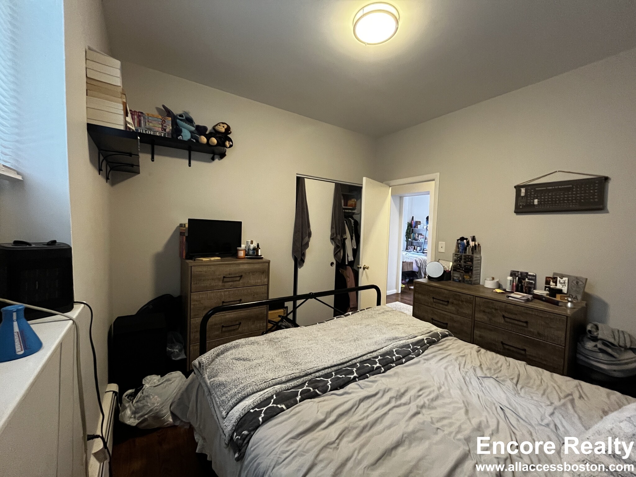 15 Stearns Rd, Coolidge Corner