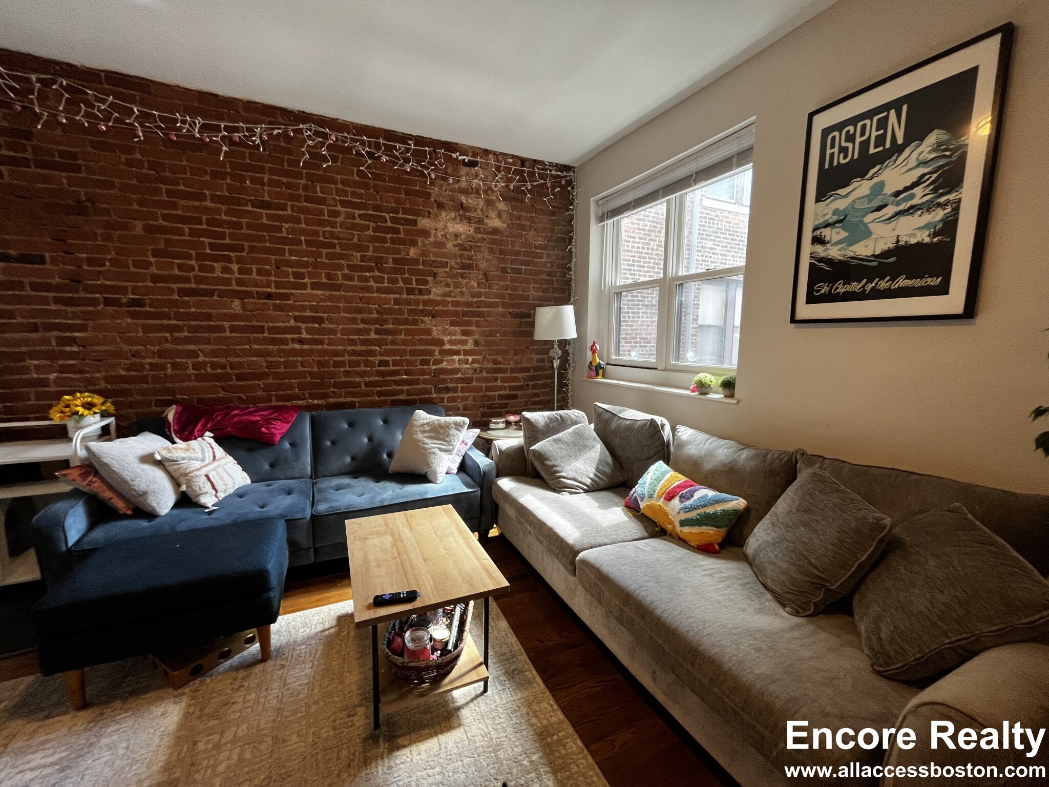 15 Stearns Rd, Coolidge Corner