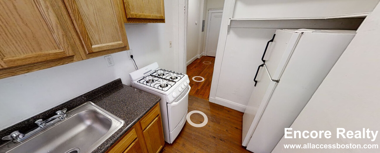 99 Brainerd Rd, Allston