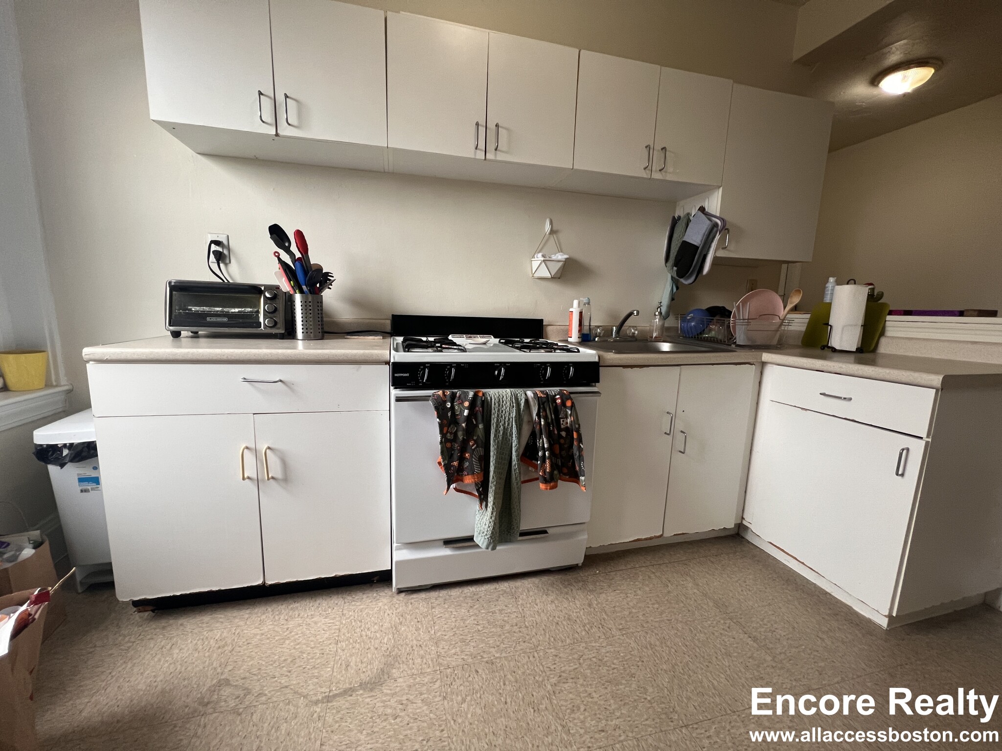 1788 Beacon St, Brookline