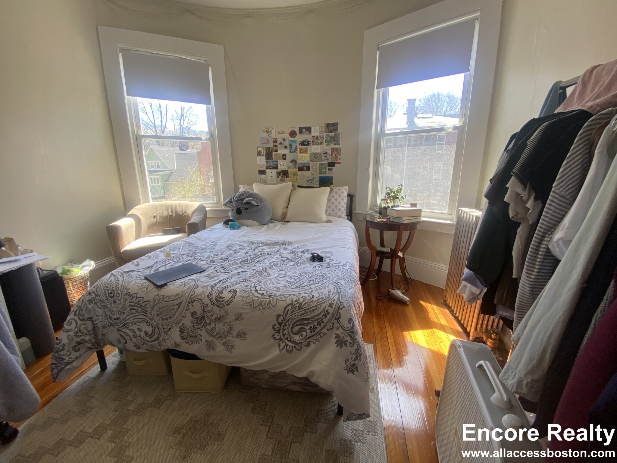 1589 Beacon St, Brookline