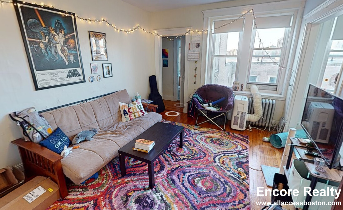 99 Brainerd Rd, Allston