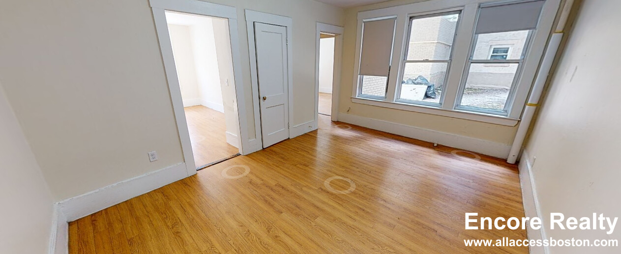 1626 Commonwealth Ave, Brighton