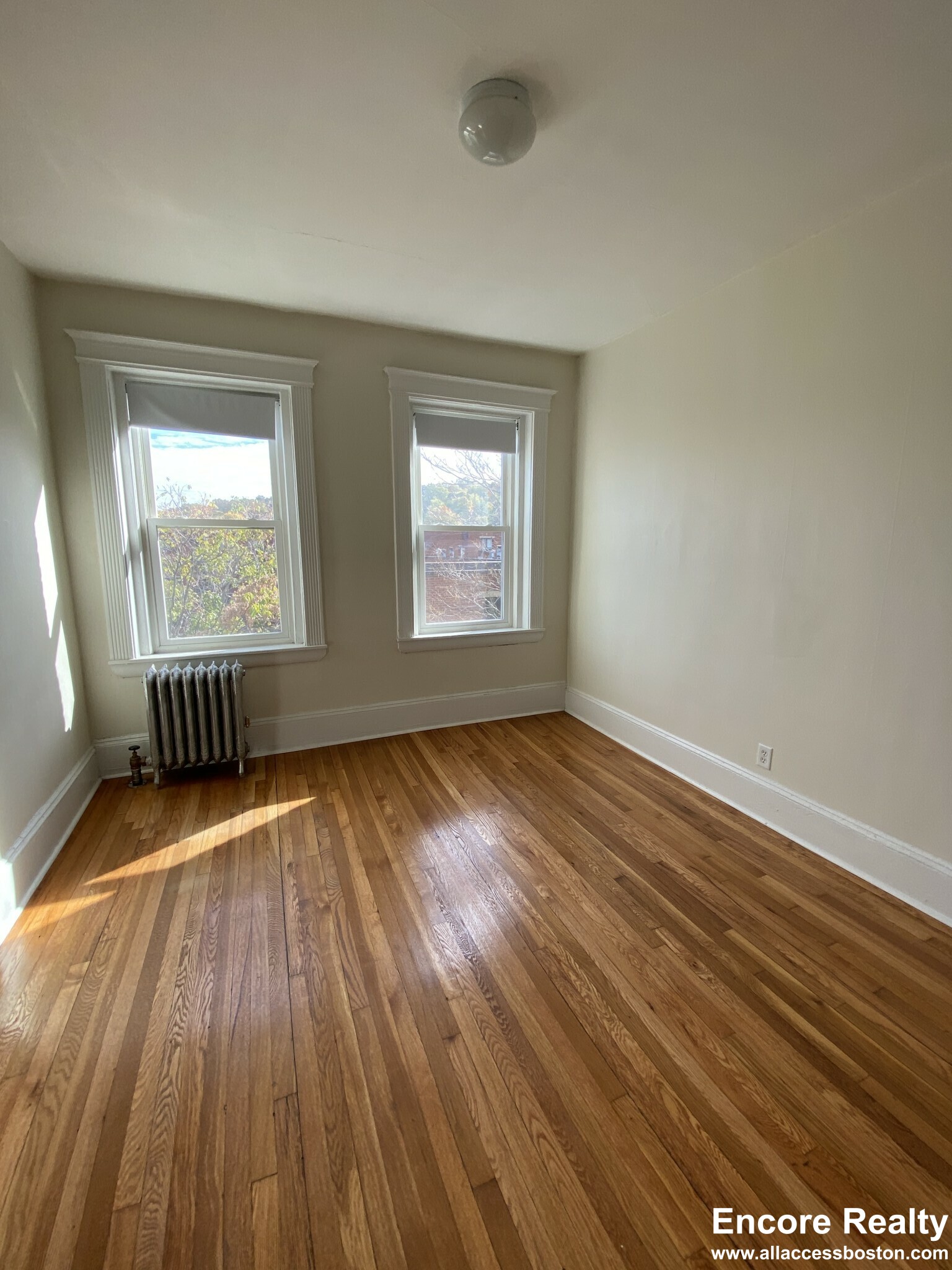 1334 Commonwealth Ave, Allston