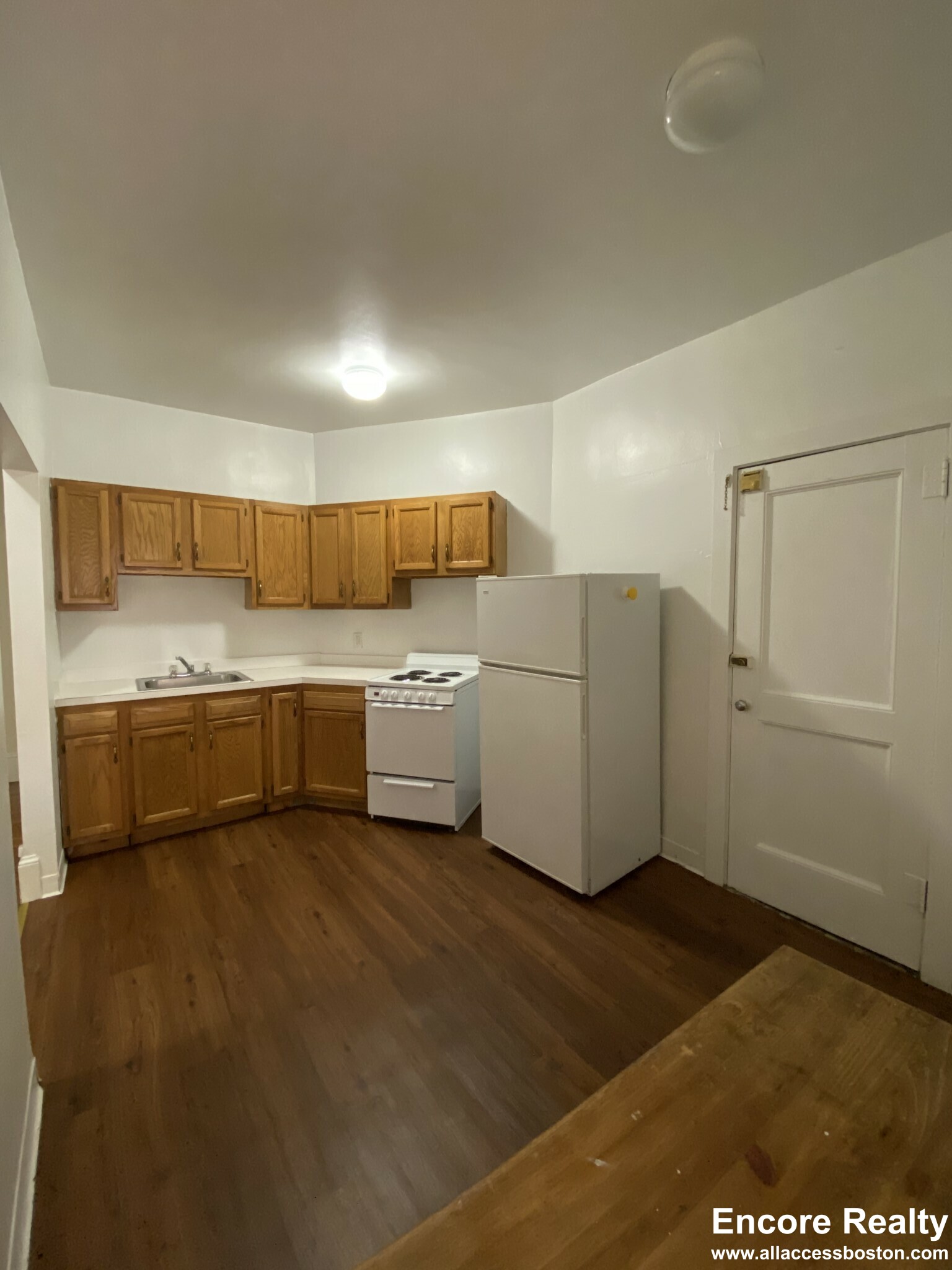 1595 Beacon St, Brookline