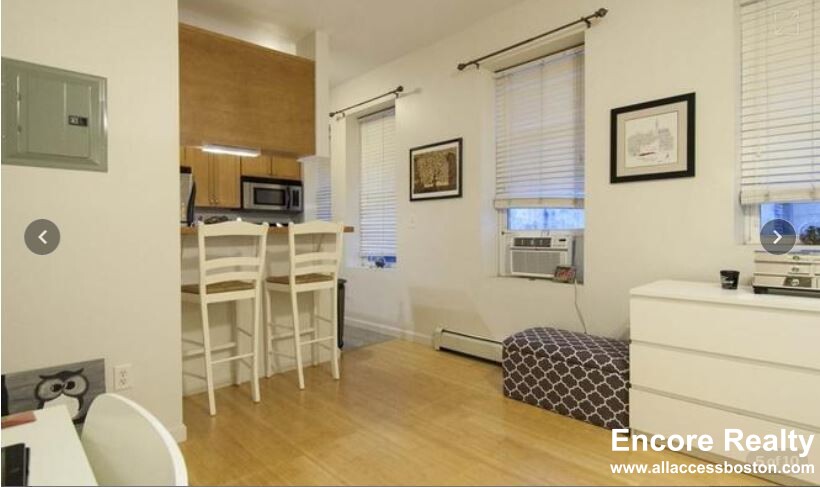 330 Summit Ave, Brighton