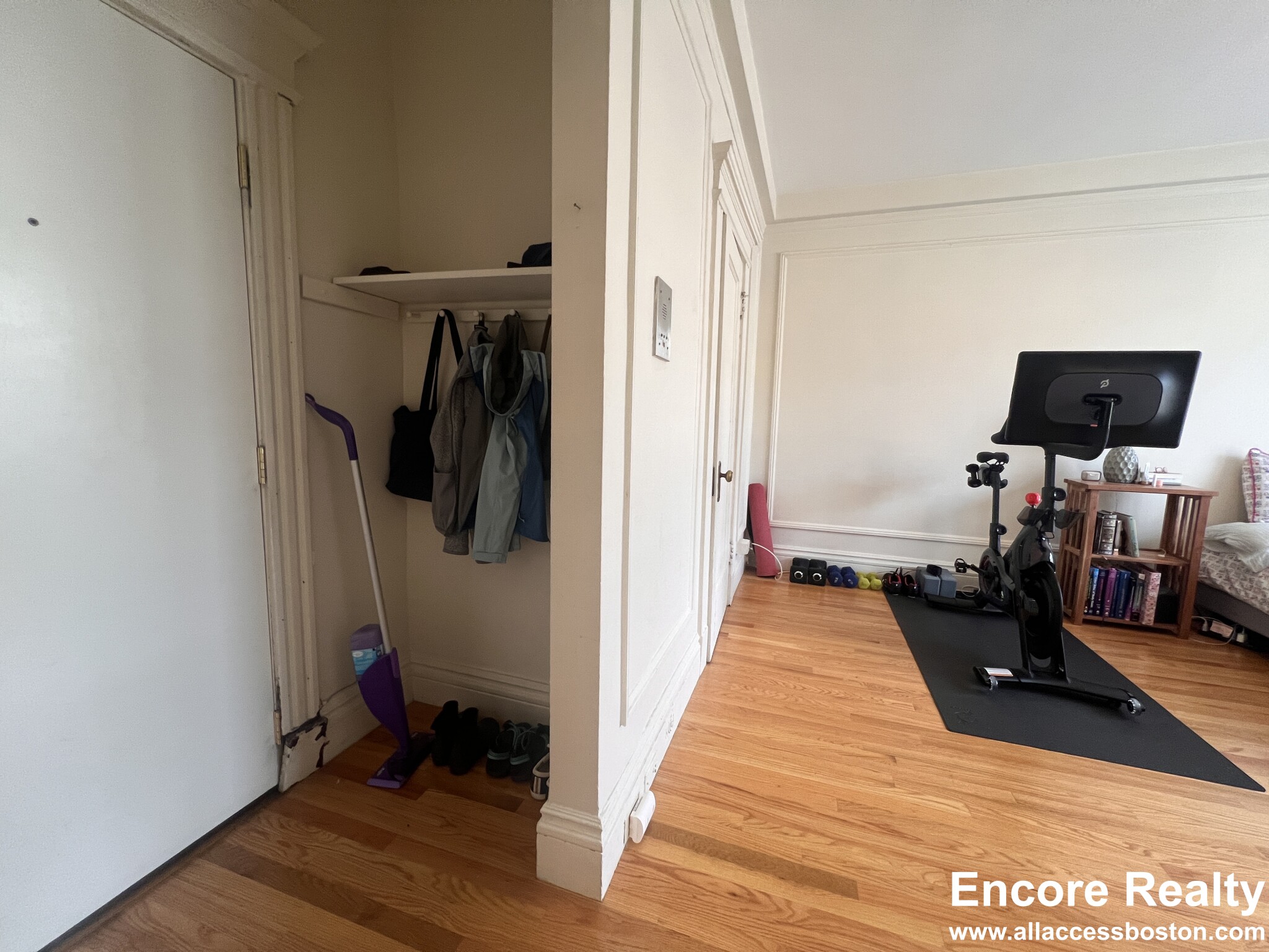 464 Commonwealth Ave, Fenway