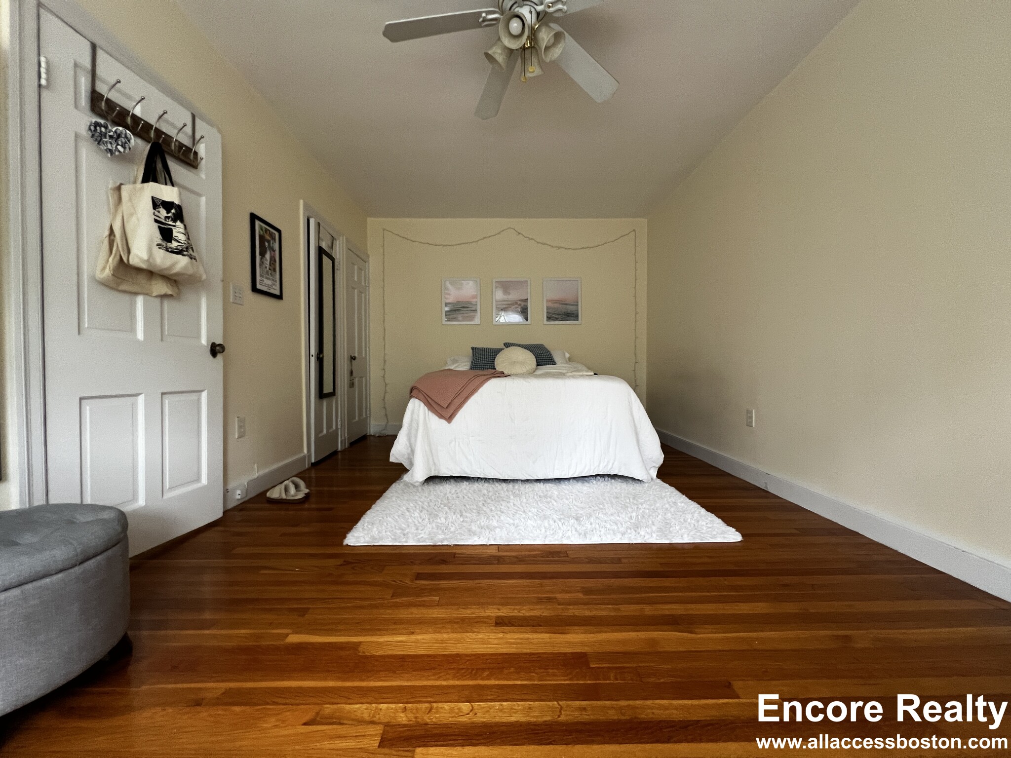 24 Fairbanks St, Brookline