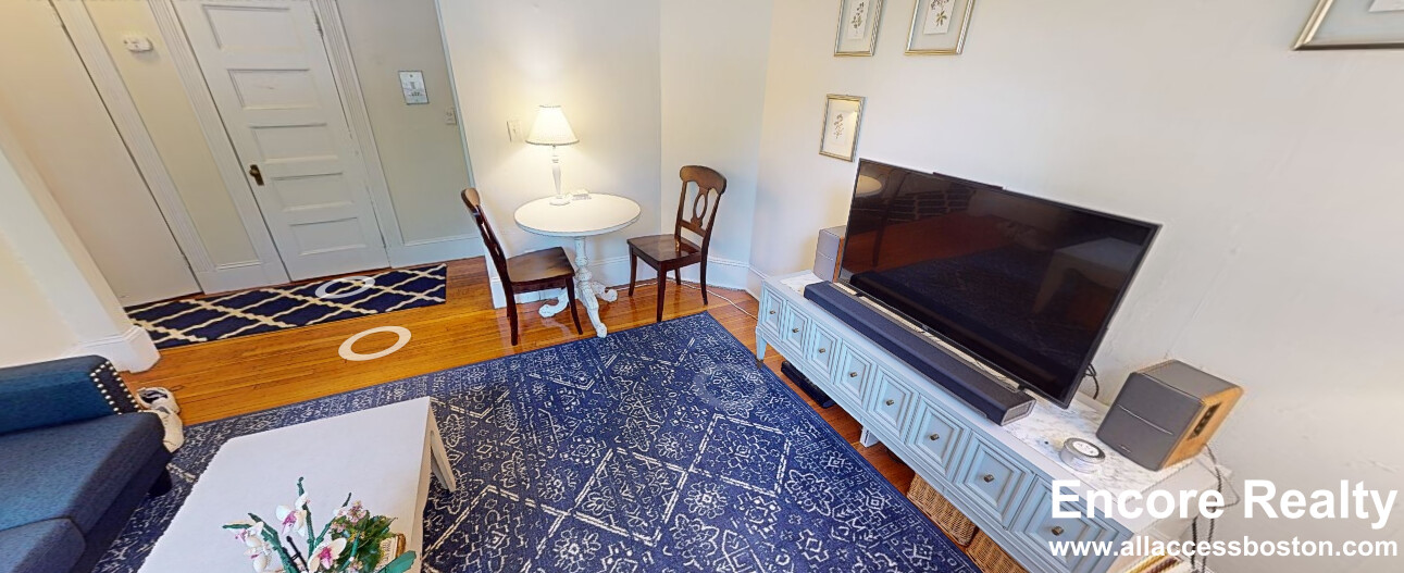 1595 Beacon St, Brookline