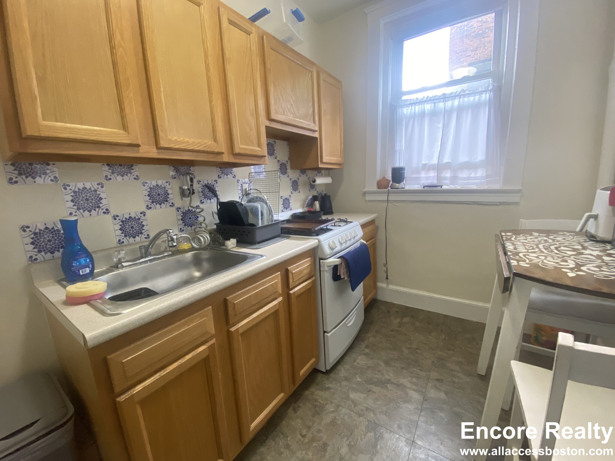 66 Chiswick Rd, Brighton