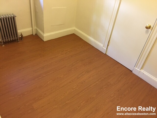 66 Chiswick Rd, Brighton