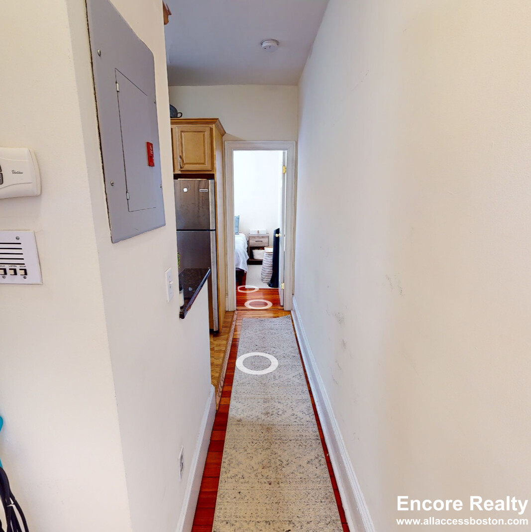 672 Washington St, Aspinwall Hill