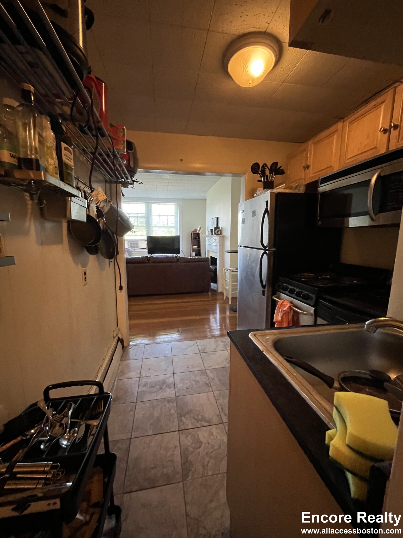 1063 Beacon St, Longwood