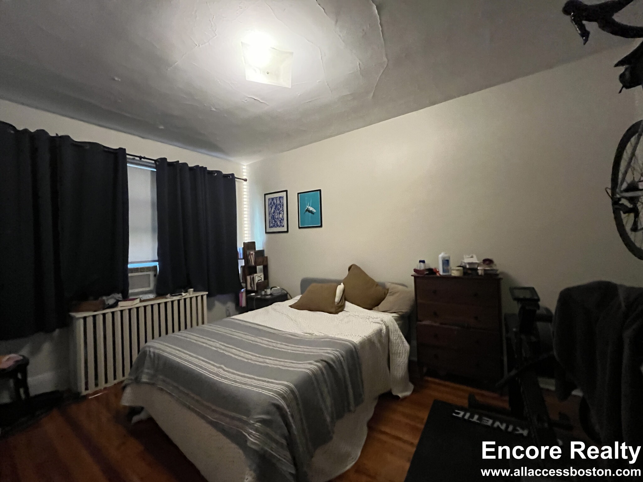 33 Lancaster Ter, Corey Hill