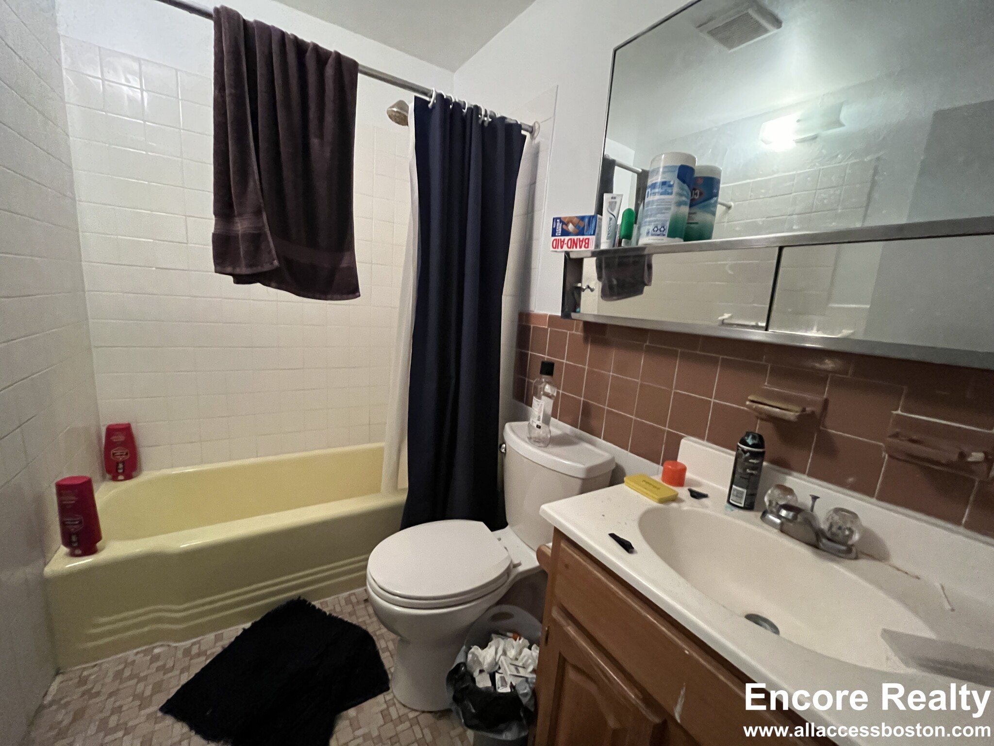 33 Lancaster Ter, Corey Hill