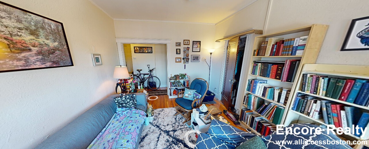 1800 Commonwealth Ave, Brighton