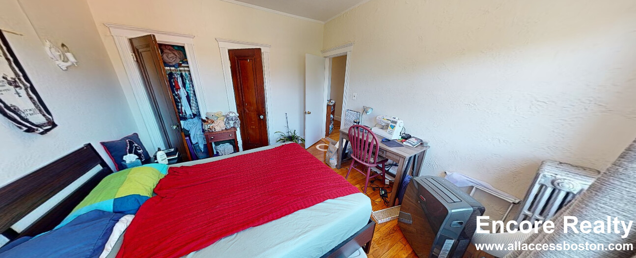 1800 Commonwealth Ave, Brighton