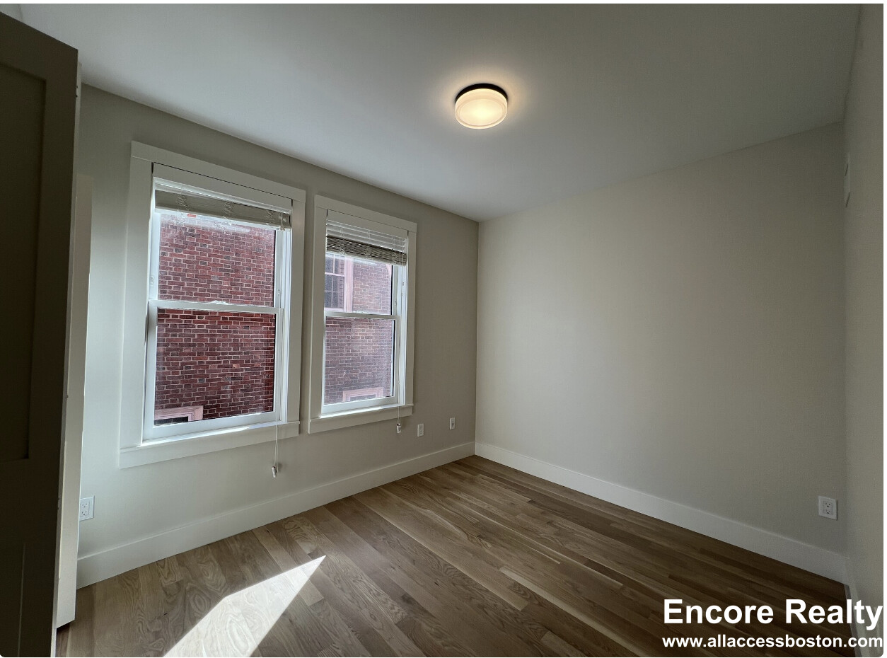 58 John F Kennedy St, Riverside