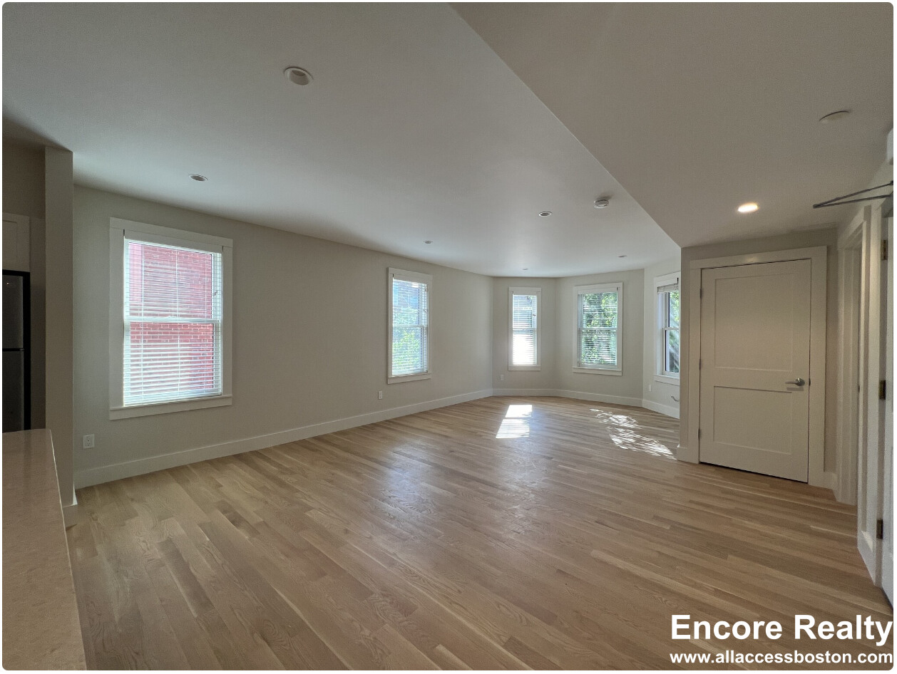 58 John F Kennedy St, Riverside