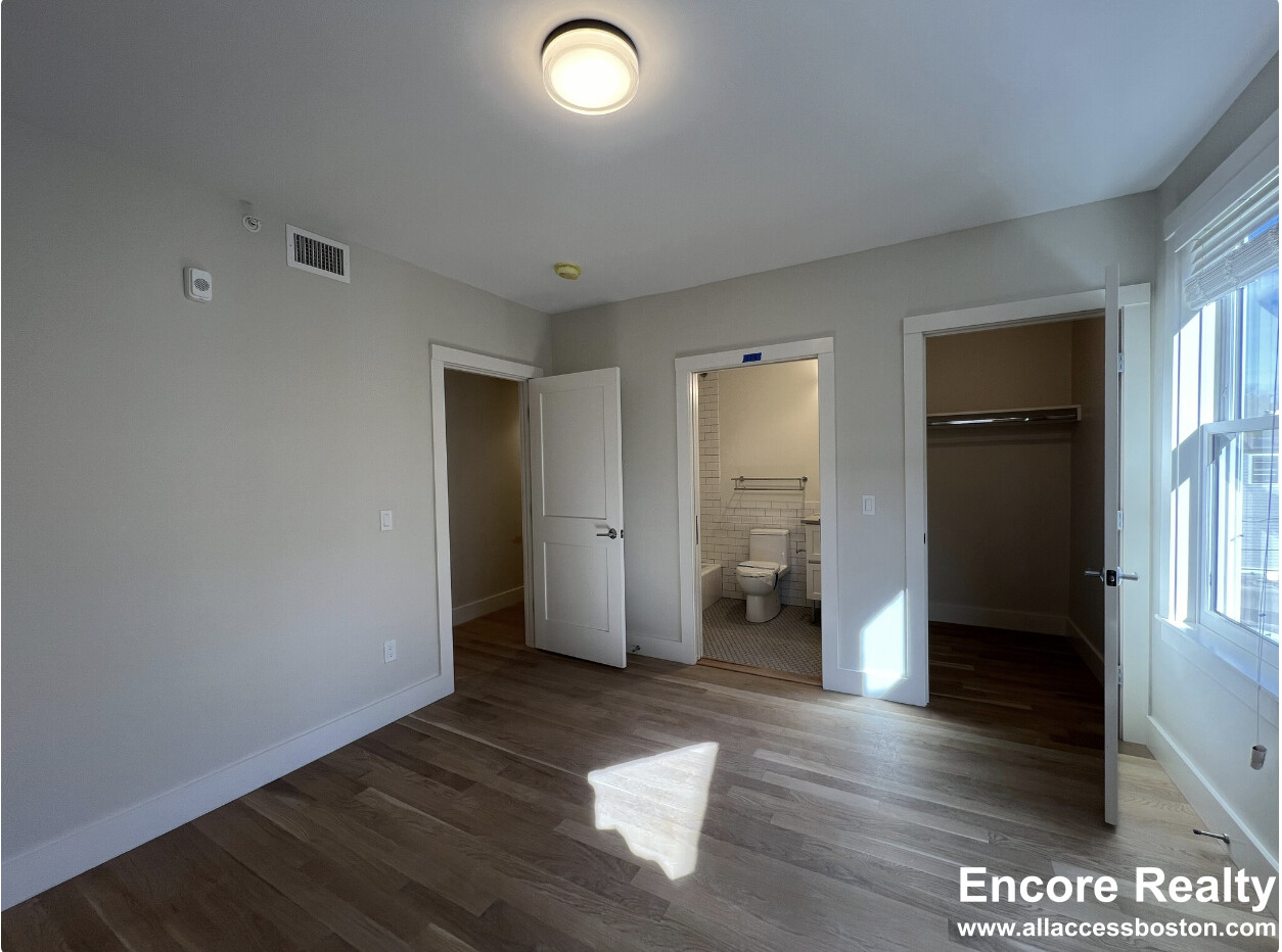 58 John F Kennedy St, Riverside