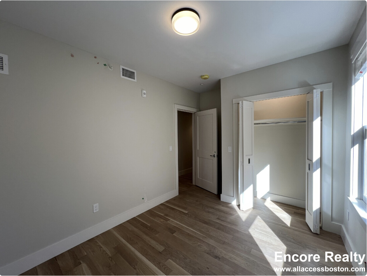 58 John F Kennedy St, Riverside