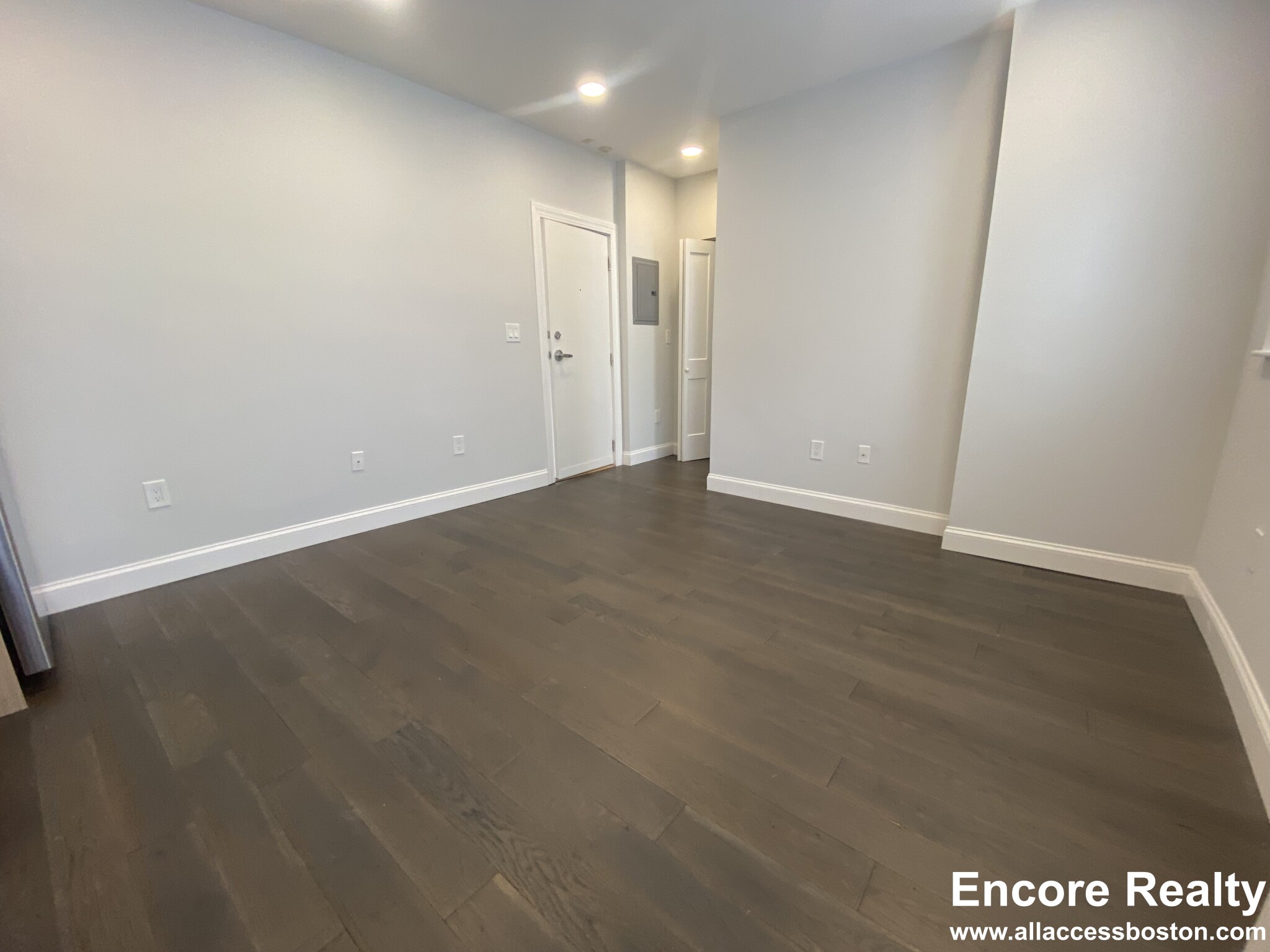 51 Queensberry St, Fenway