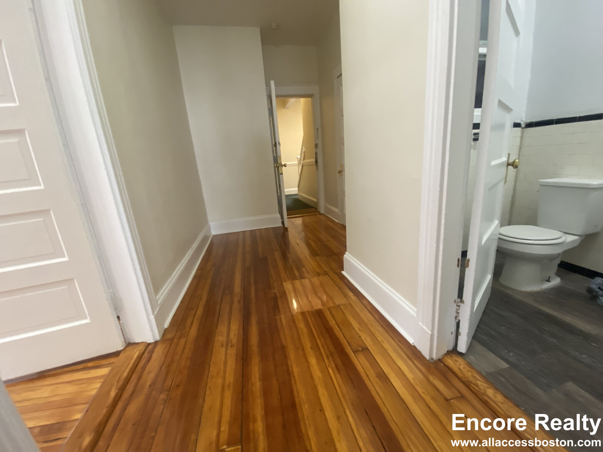 1375 Commonwealth Ave, Brighton