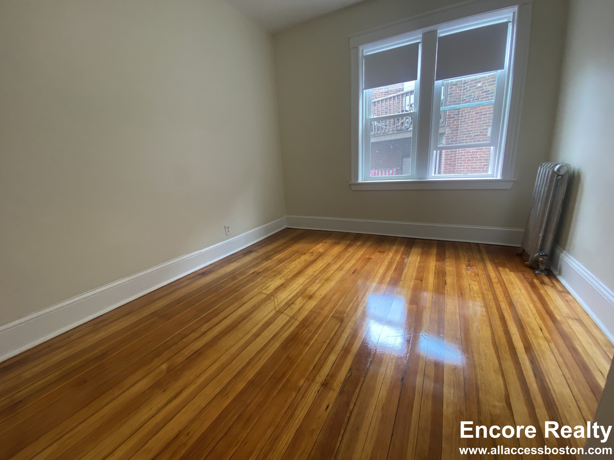 1375 Commonwealth Ave, Brighton