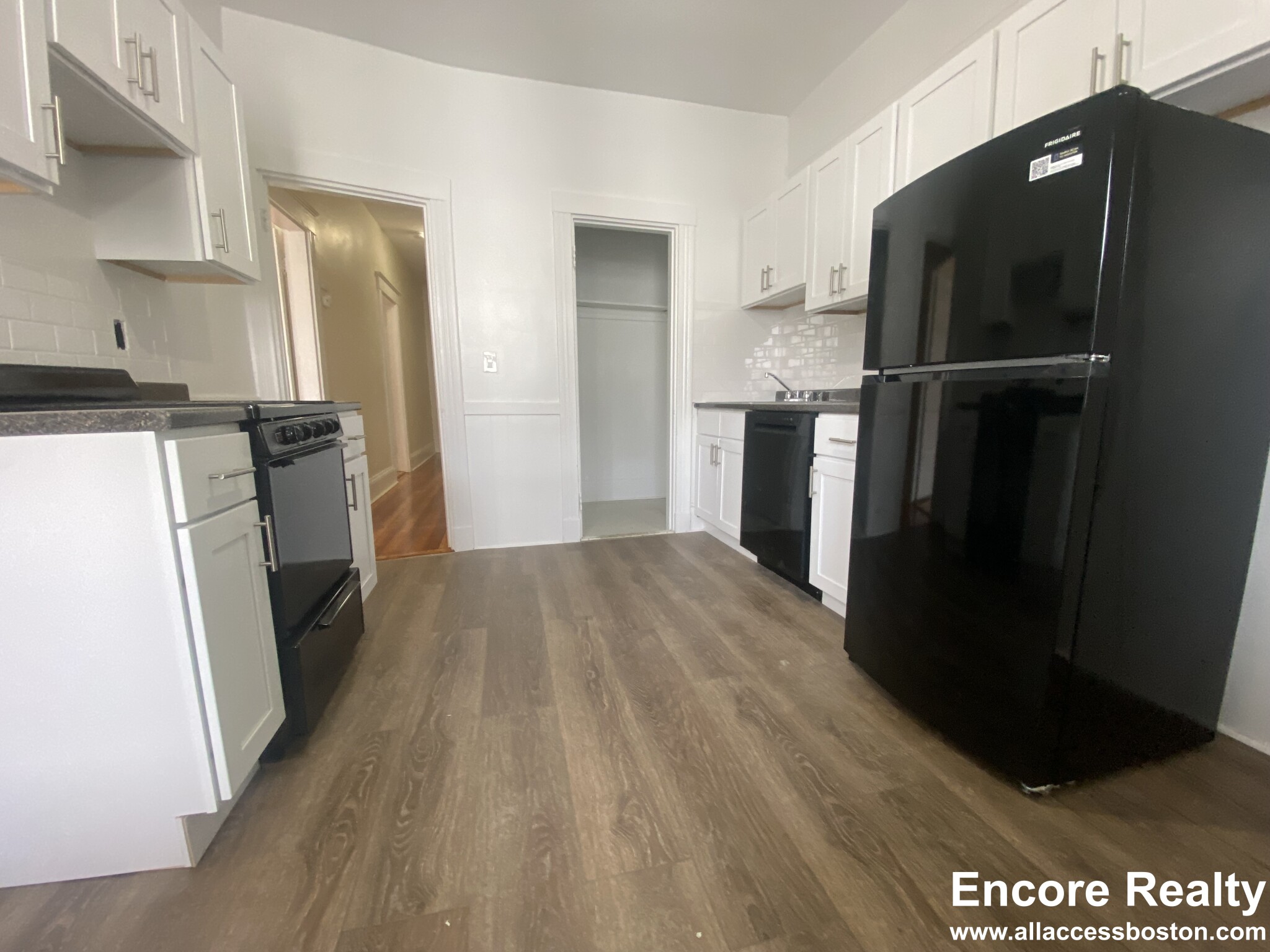 1375 Commonwealth Ave, Brighton