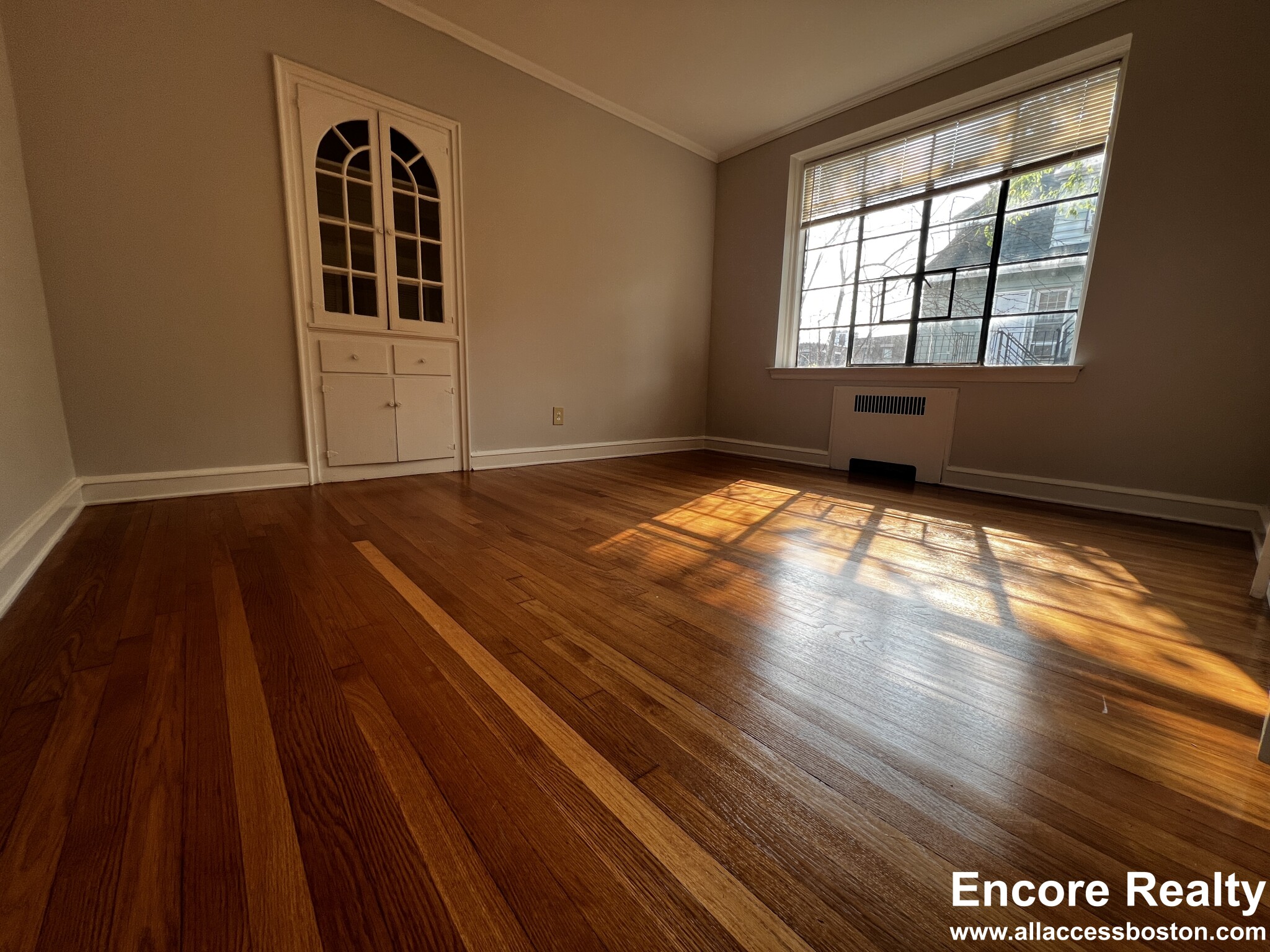 89 Longwood Ave, Coolidge Corner