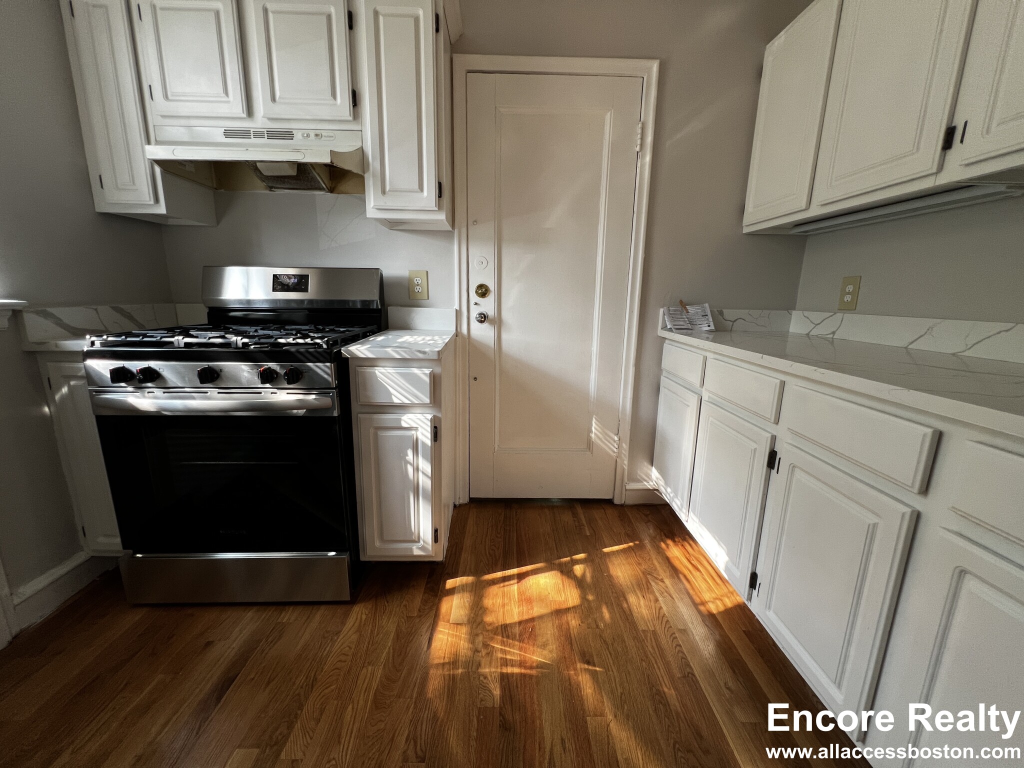 89 Longwood Ave, Coolidge Corner