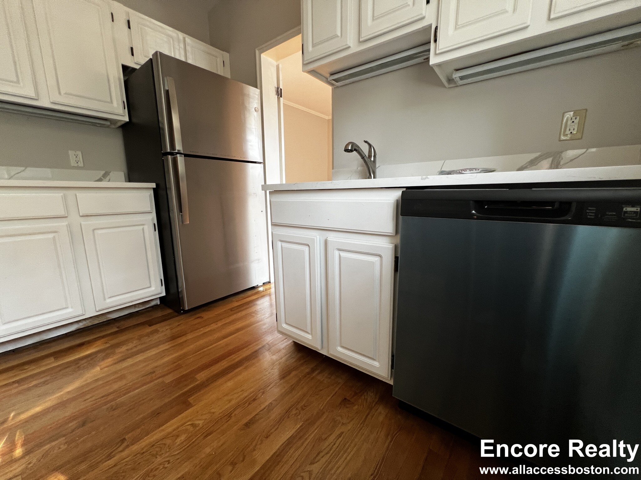 89 Longwood Ave, Coolidge Corner