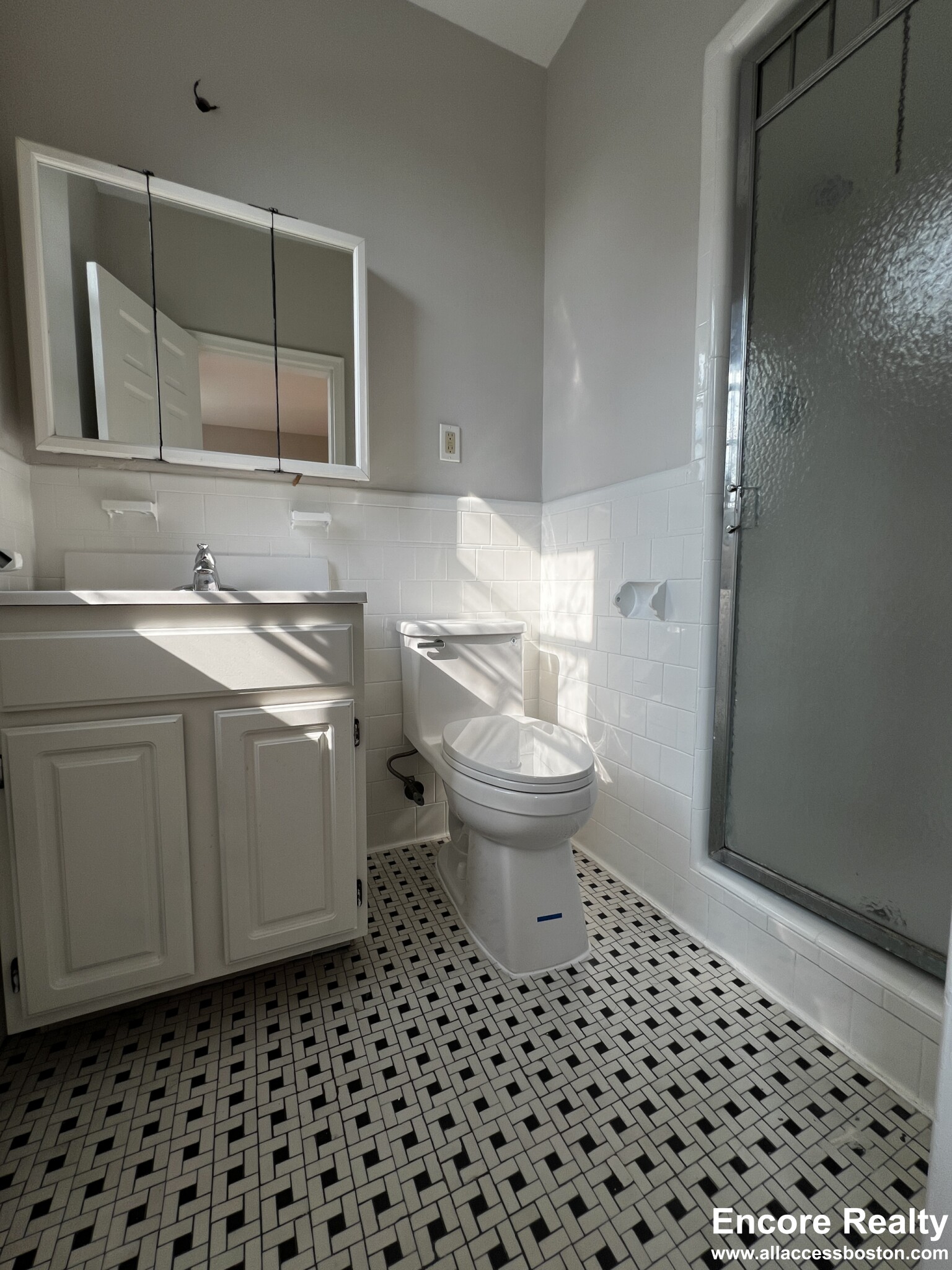 89 Longwood Ave, Coolidge Corner