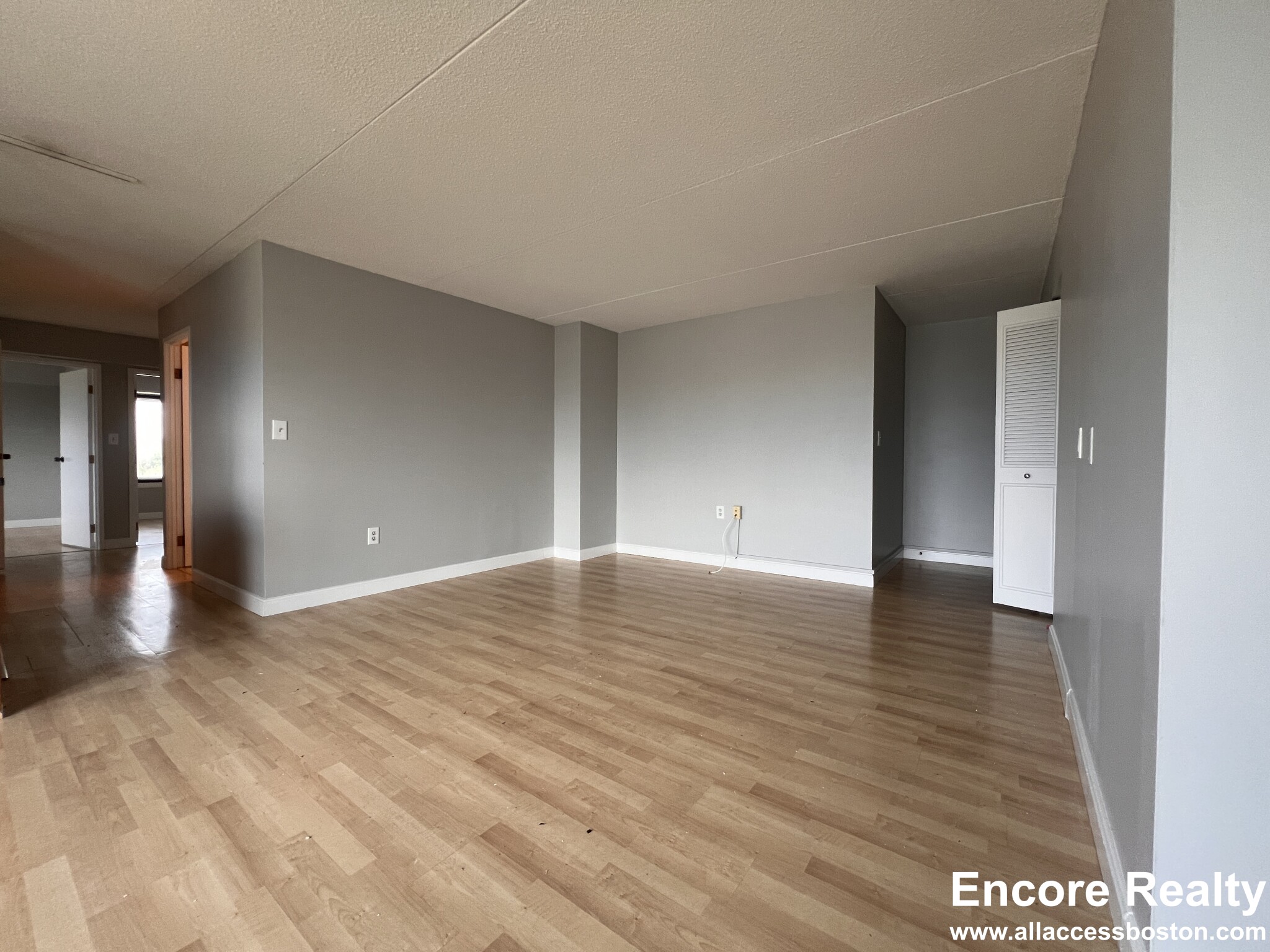 1243 Beacon St, Coolidge Corner