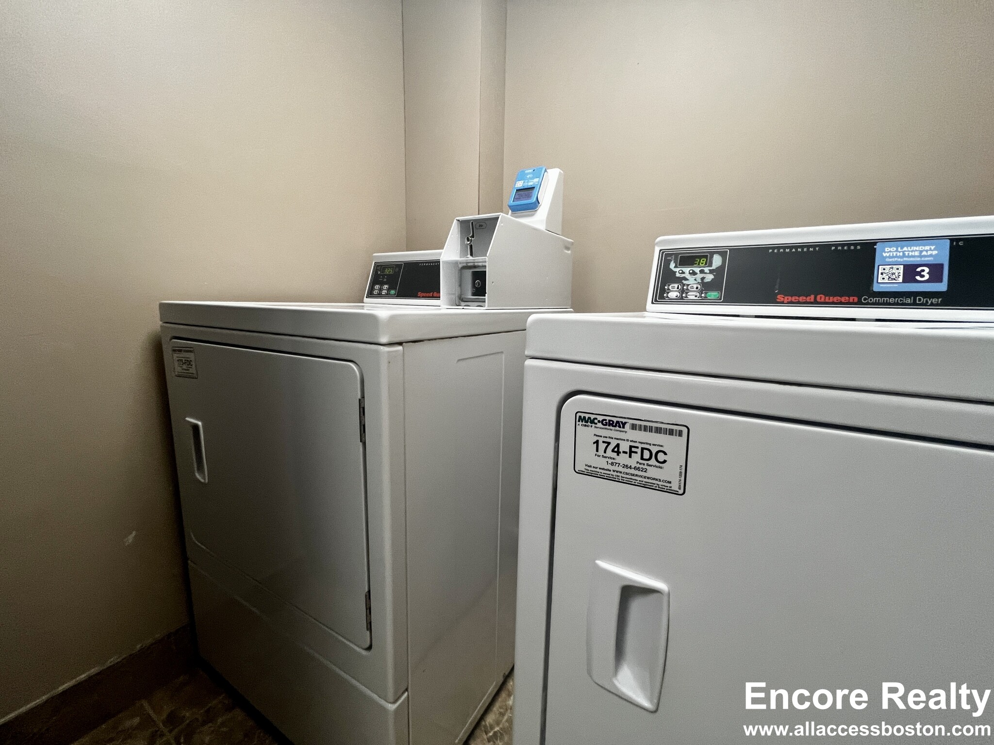 1243 Beacon St, Coolidge Corner