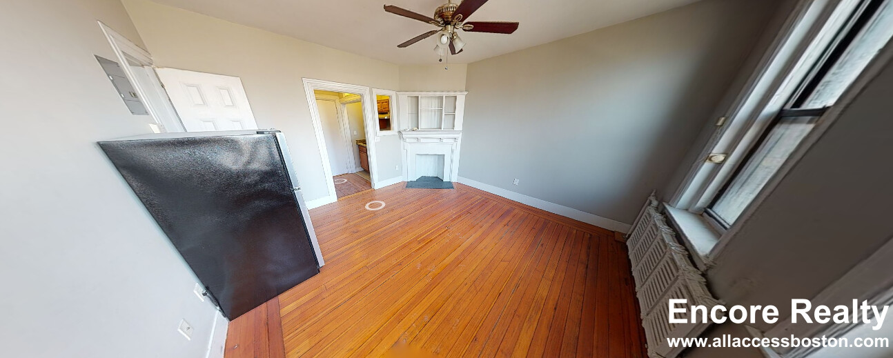 48 John F Kennedy St, Riverside